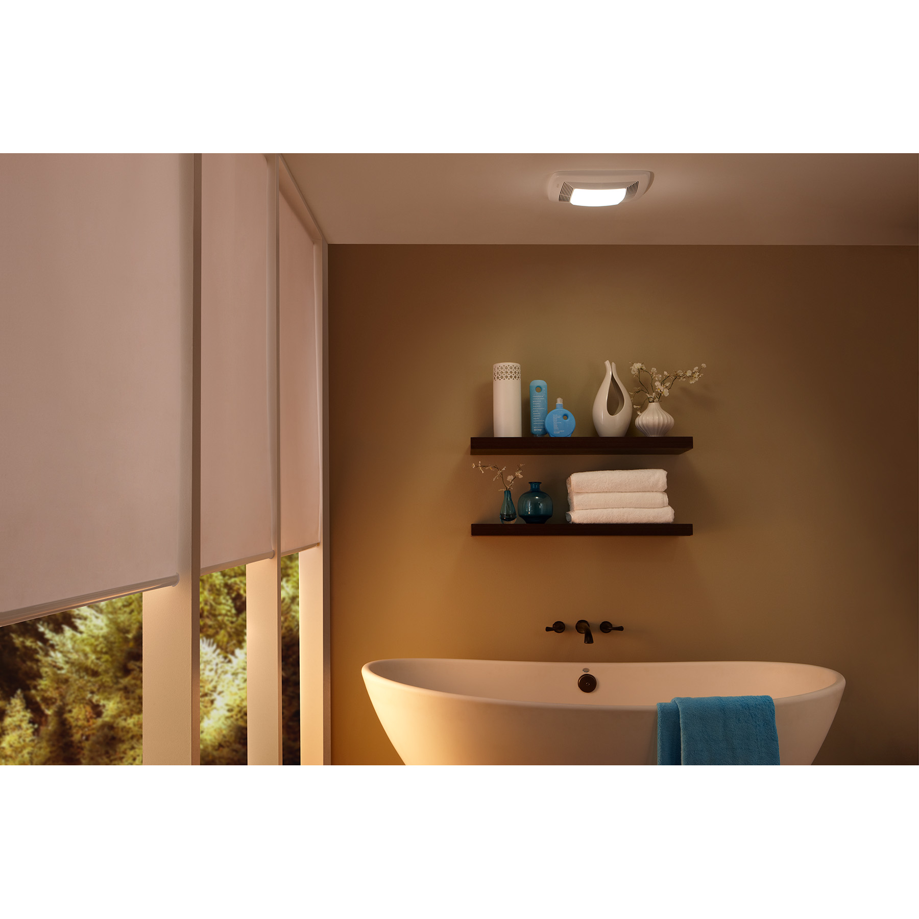 150 CFM Ventilation Fan Light, 36W Fluorescent Light, 4W Nightlight QTXE150FLT, product image 3 of 5