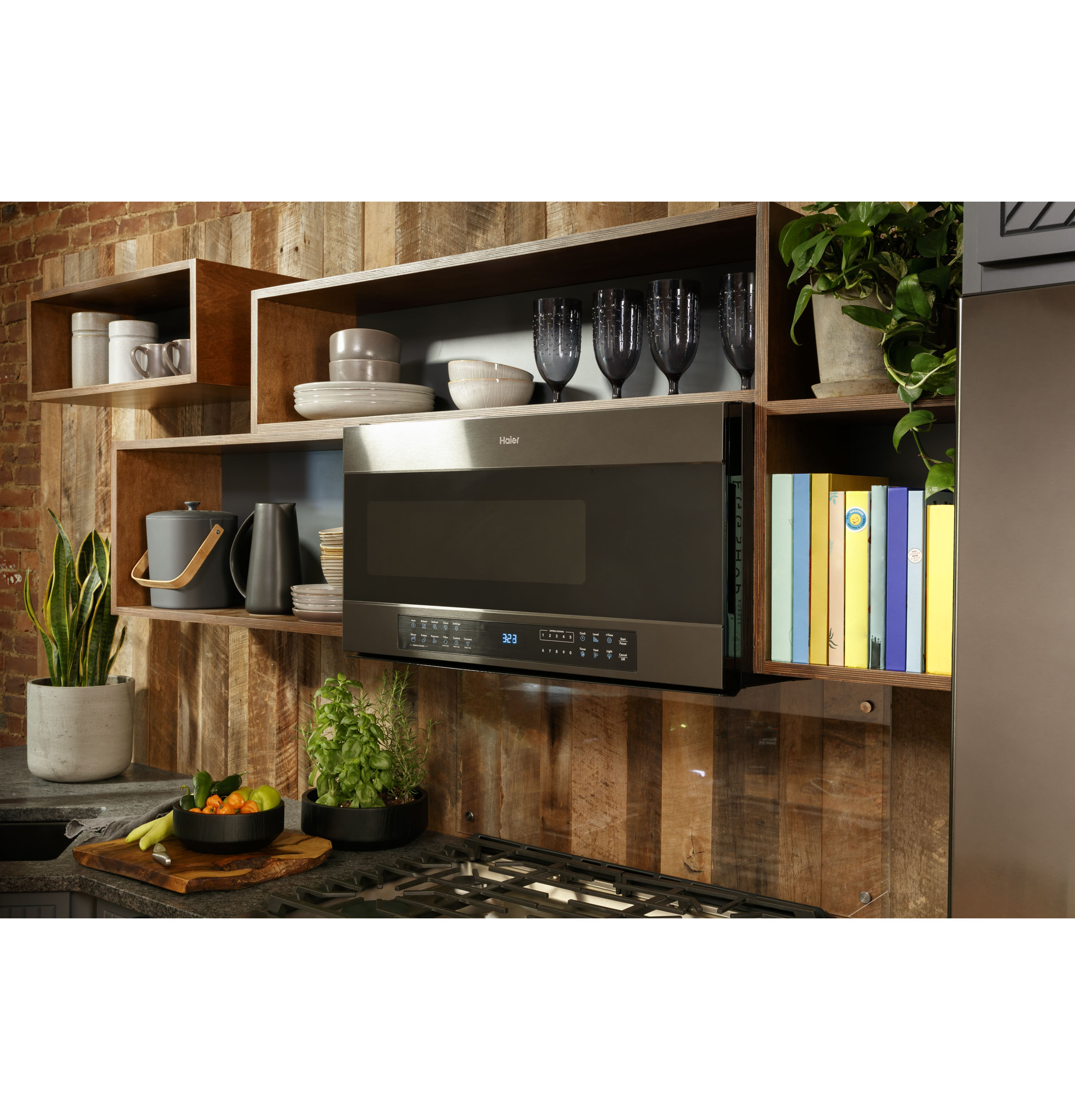 30" 1.6 Cu. Ft. Smart Over-the-Range Microwave Oven30" 1.6 Cu. Ft. Smart Over-the-Range Microwave Oven QVM7167BNTS