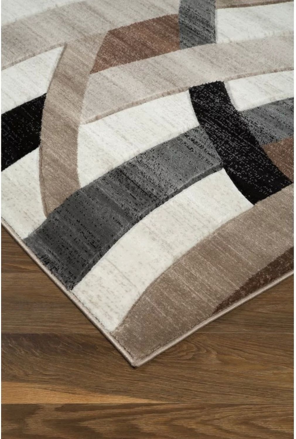Jacinth Brown Medium Rug R402922