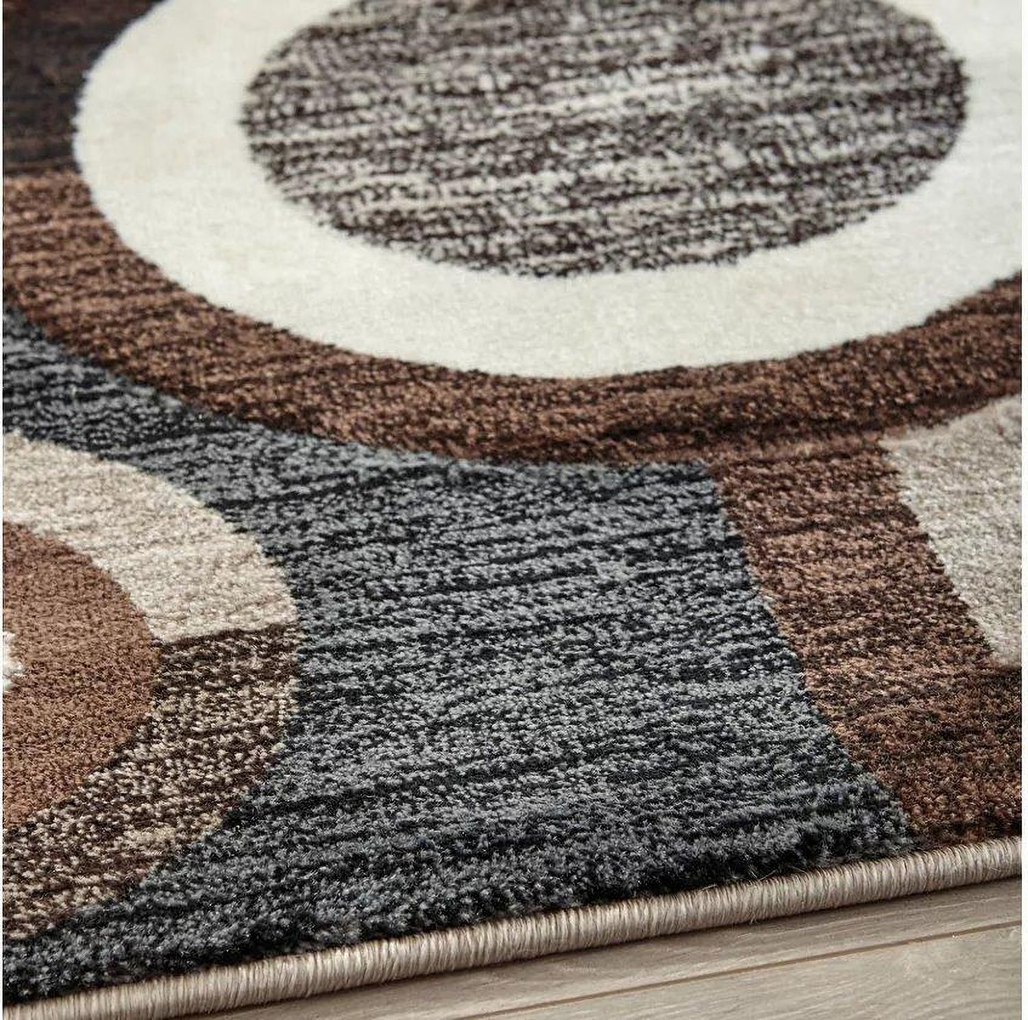 Guintte Black And Brown Large Rug R403971