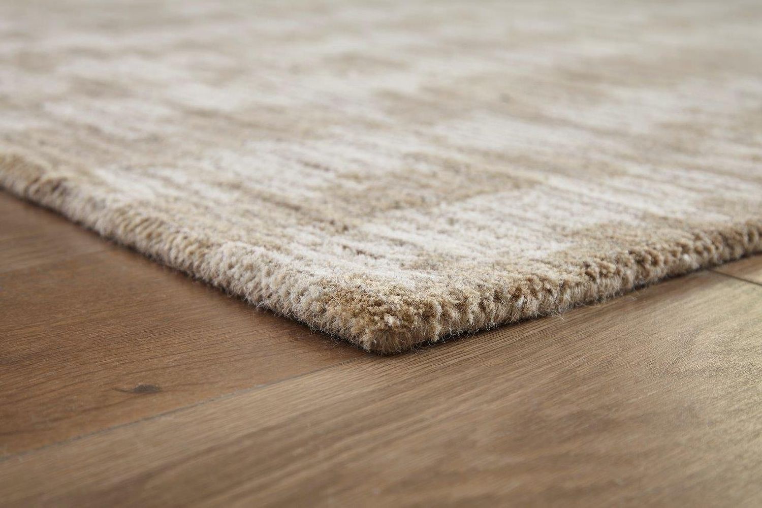 Abanlane Brown And Cream Medium Rug R404812