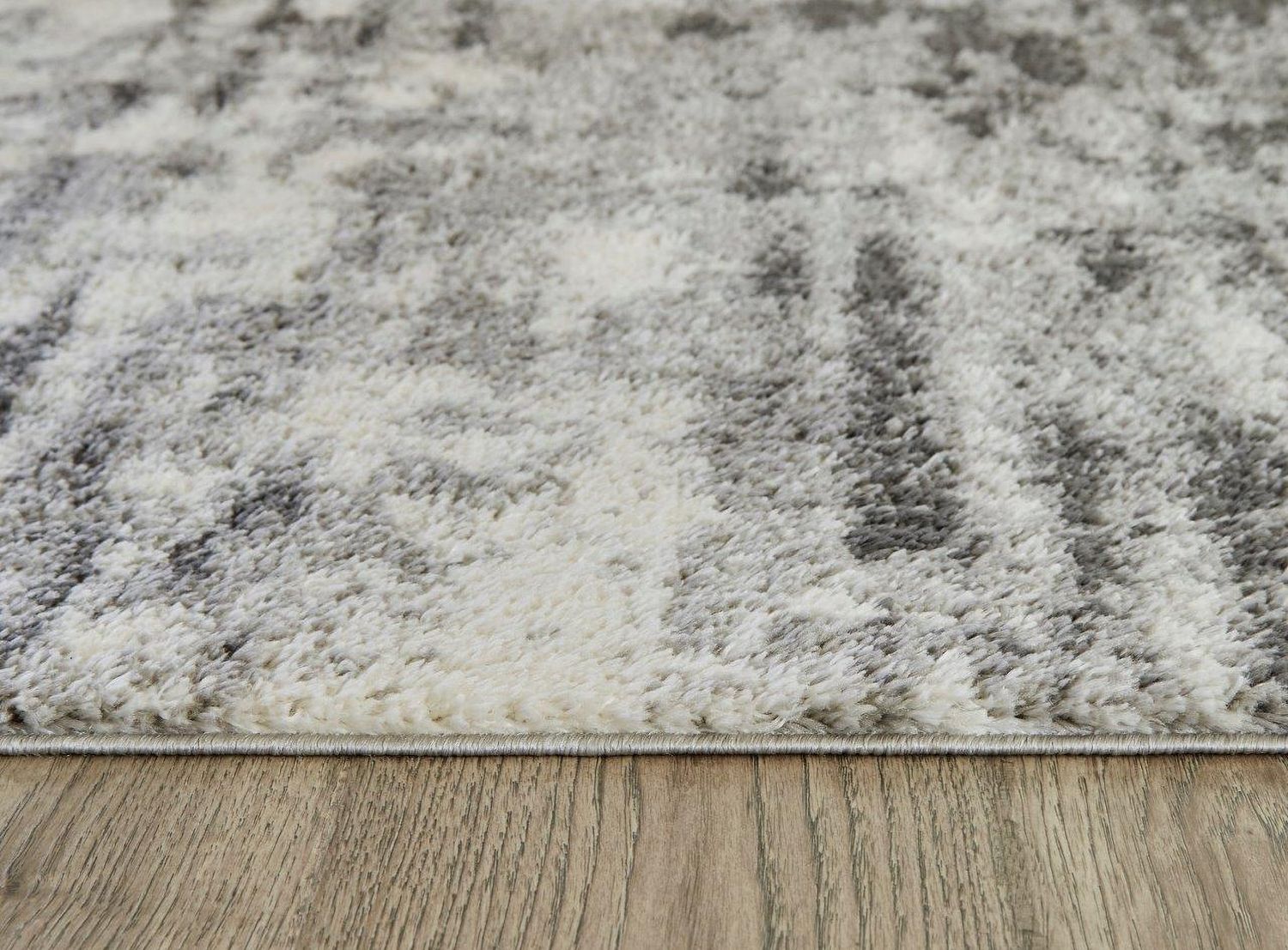 Gerdie Cream and Gray Small Rug R404992