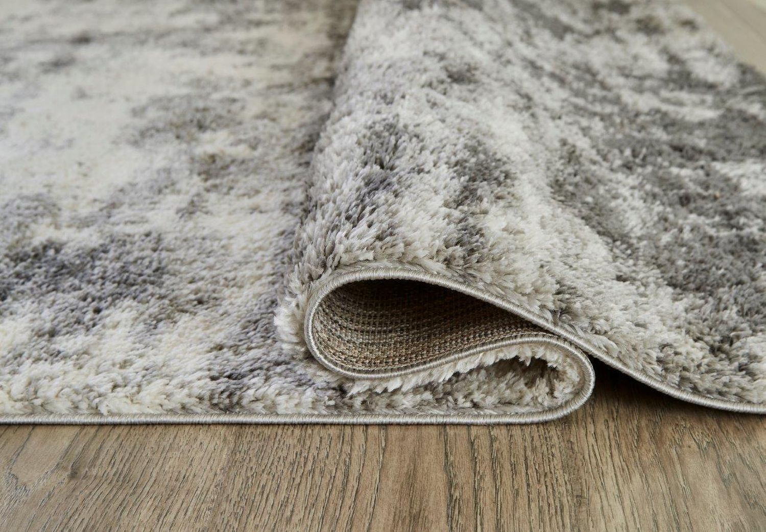 Gerdie Cream and Gray Small Rug R404992