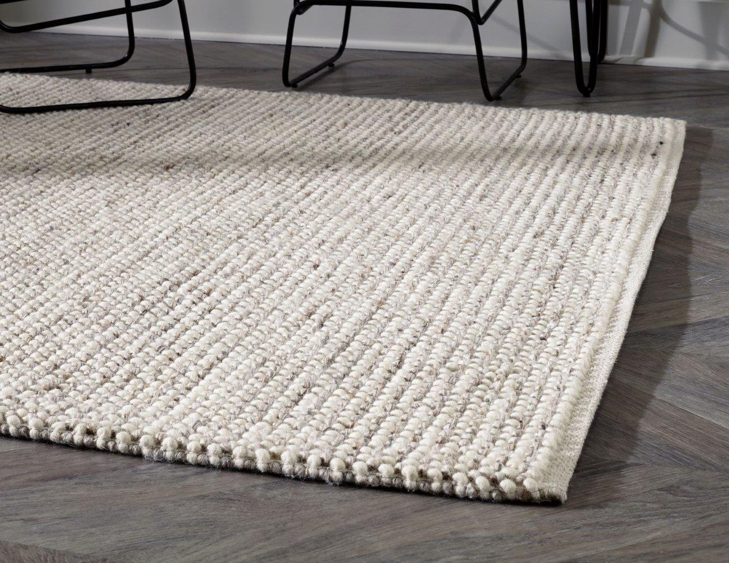 Jossick Cream And Gray Medium Rug R405102