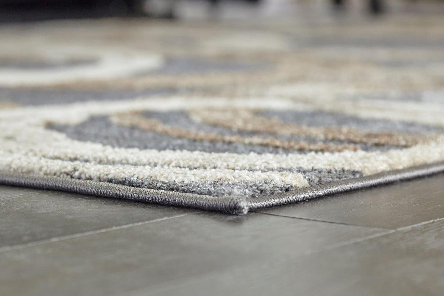 Faelyn Multi Medium Rug R405182