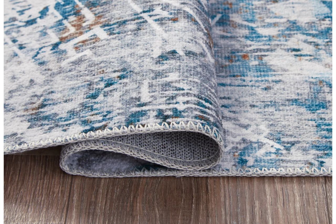 Garyard Multi Medium Rug R405772