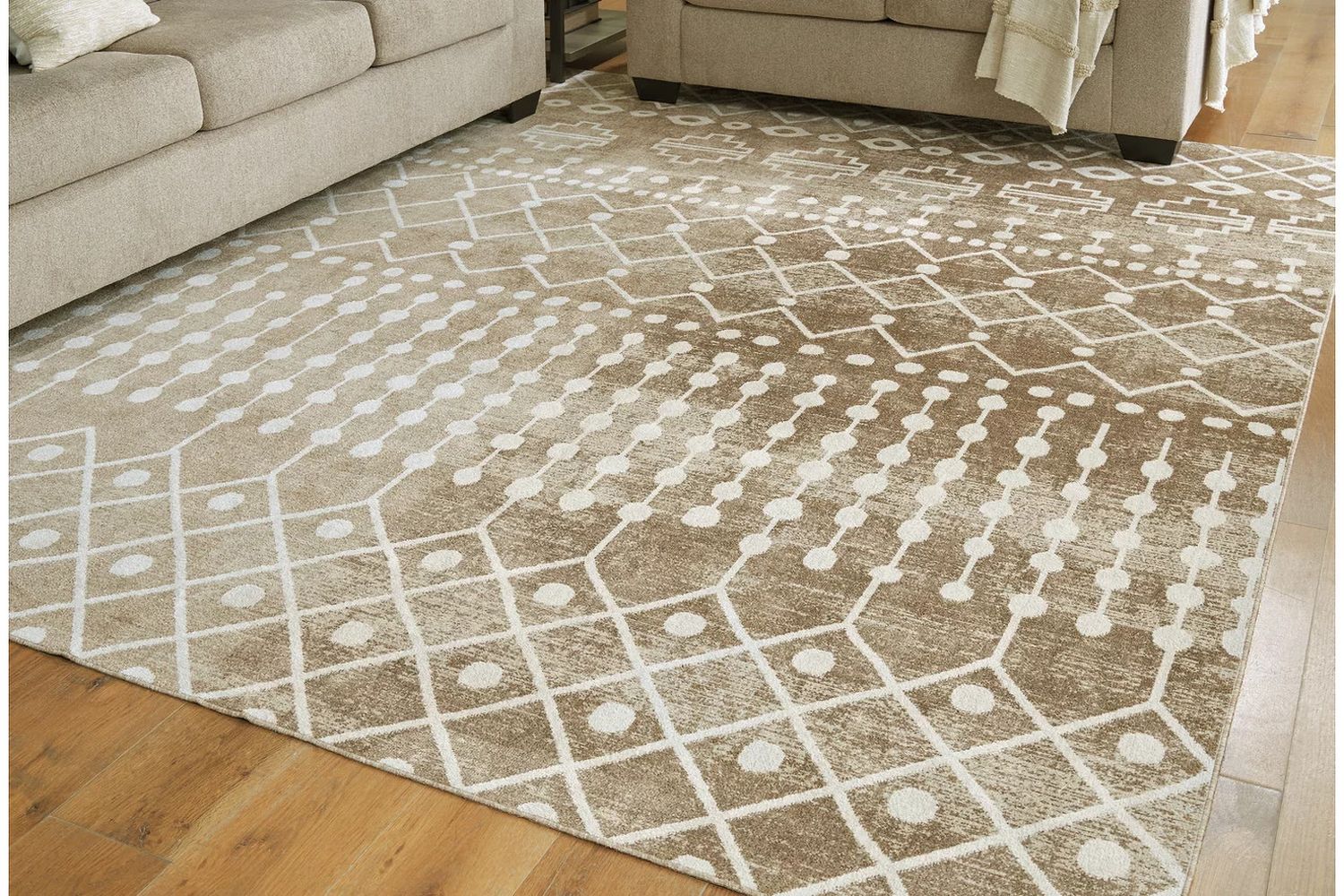 Bunchly Brown and Cream Large Rug R406221