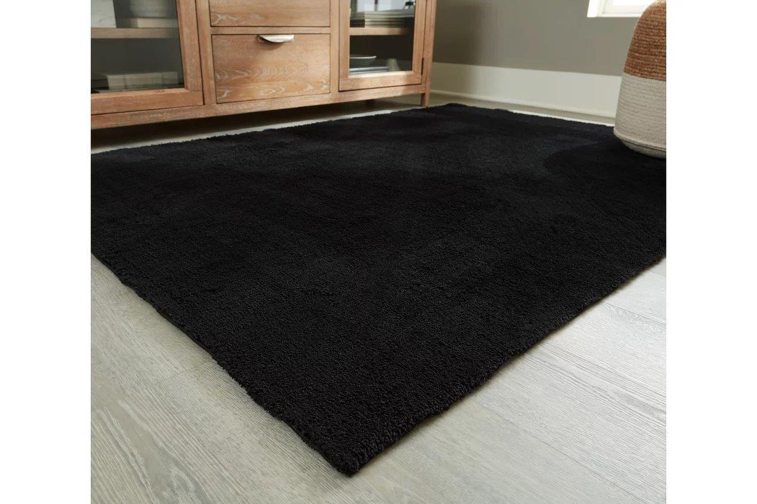 Anaben 8 ft x 10 ft Rug In Black R406311