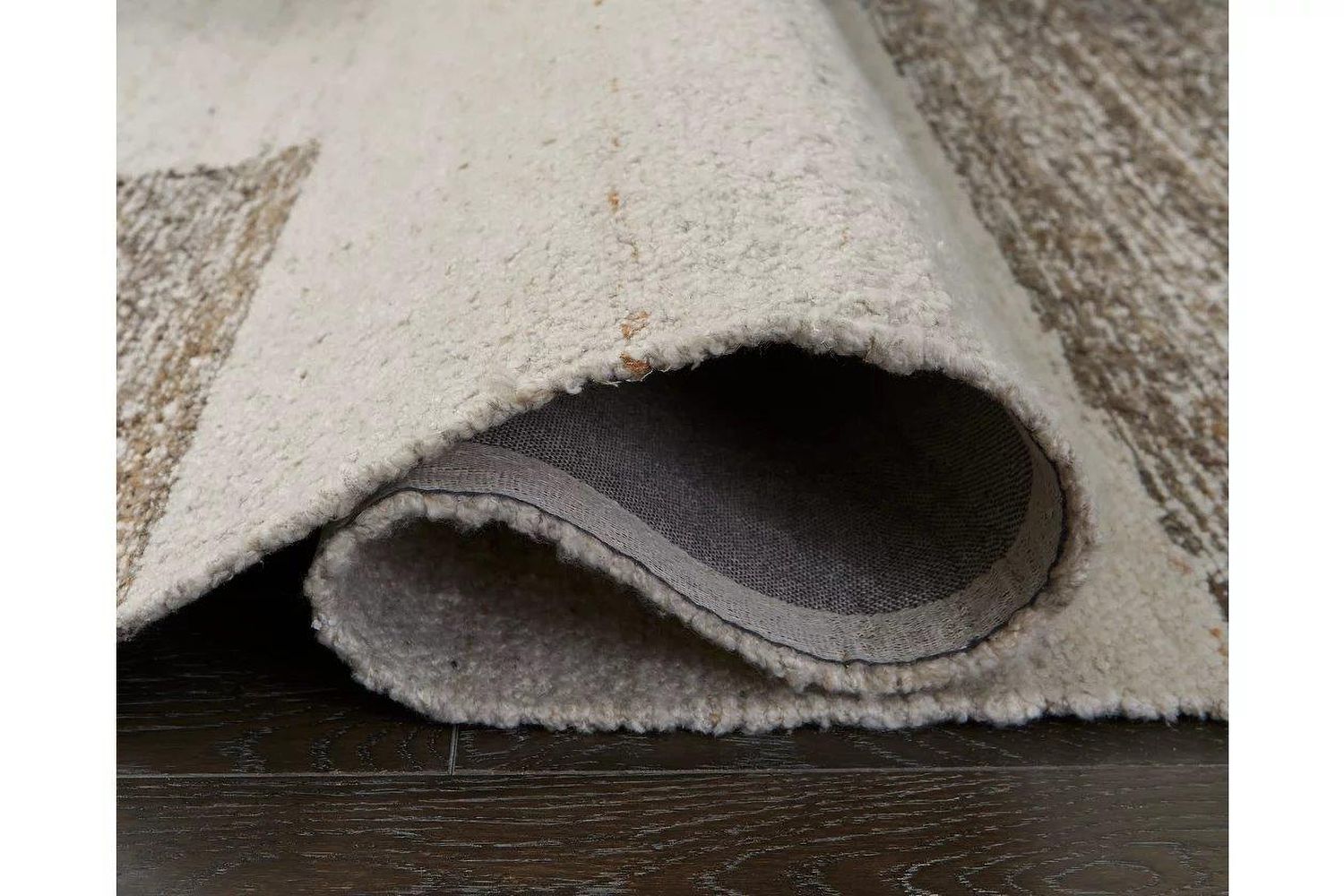 Barus 5 ft x 7 ft Rug In Beige Brown R406402