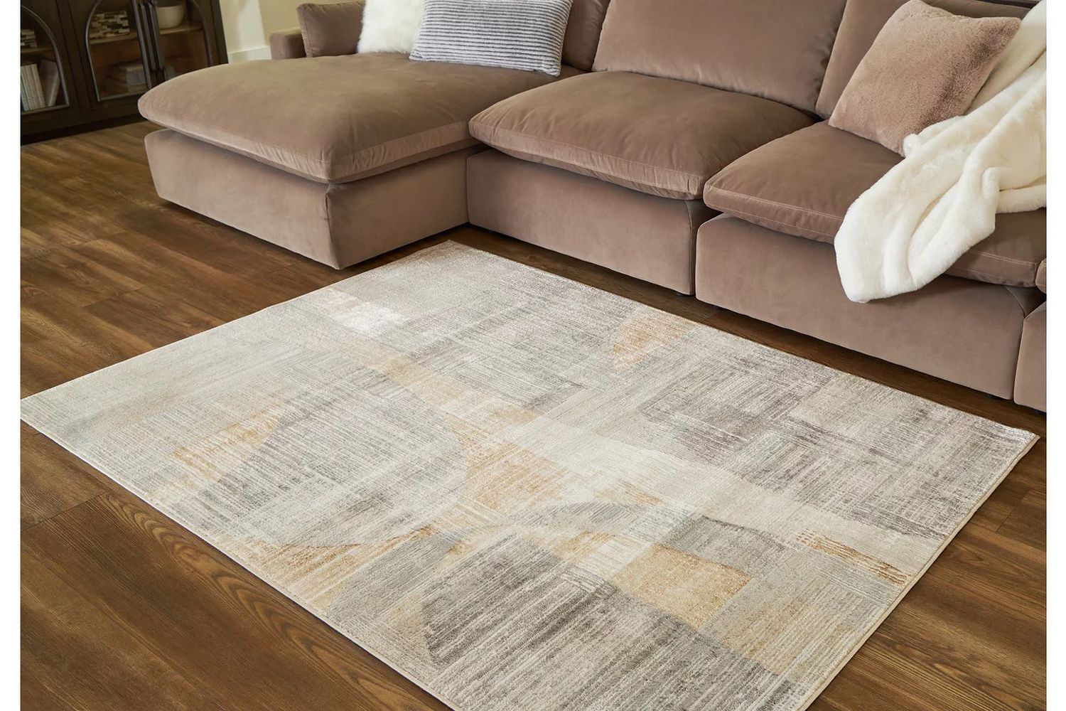 Truward Medium Rug In Linen And Gray R406472