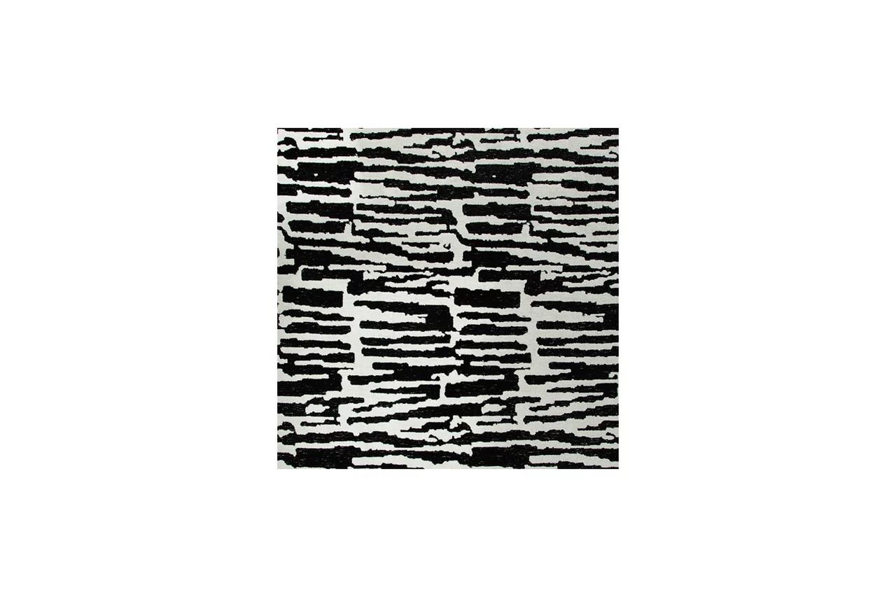 Bramshaw Large Rug In Black and Ivory R406761