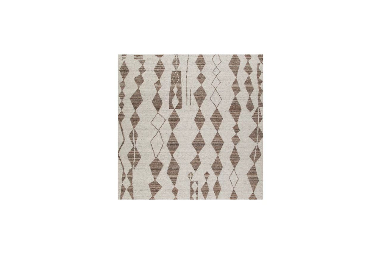Brettler Extra Large Rug In Beige and Brown R406790