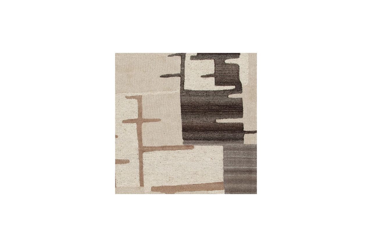 Kencher Medium Rug In Beige and Brown R406822