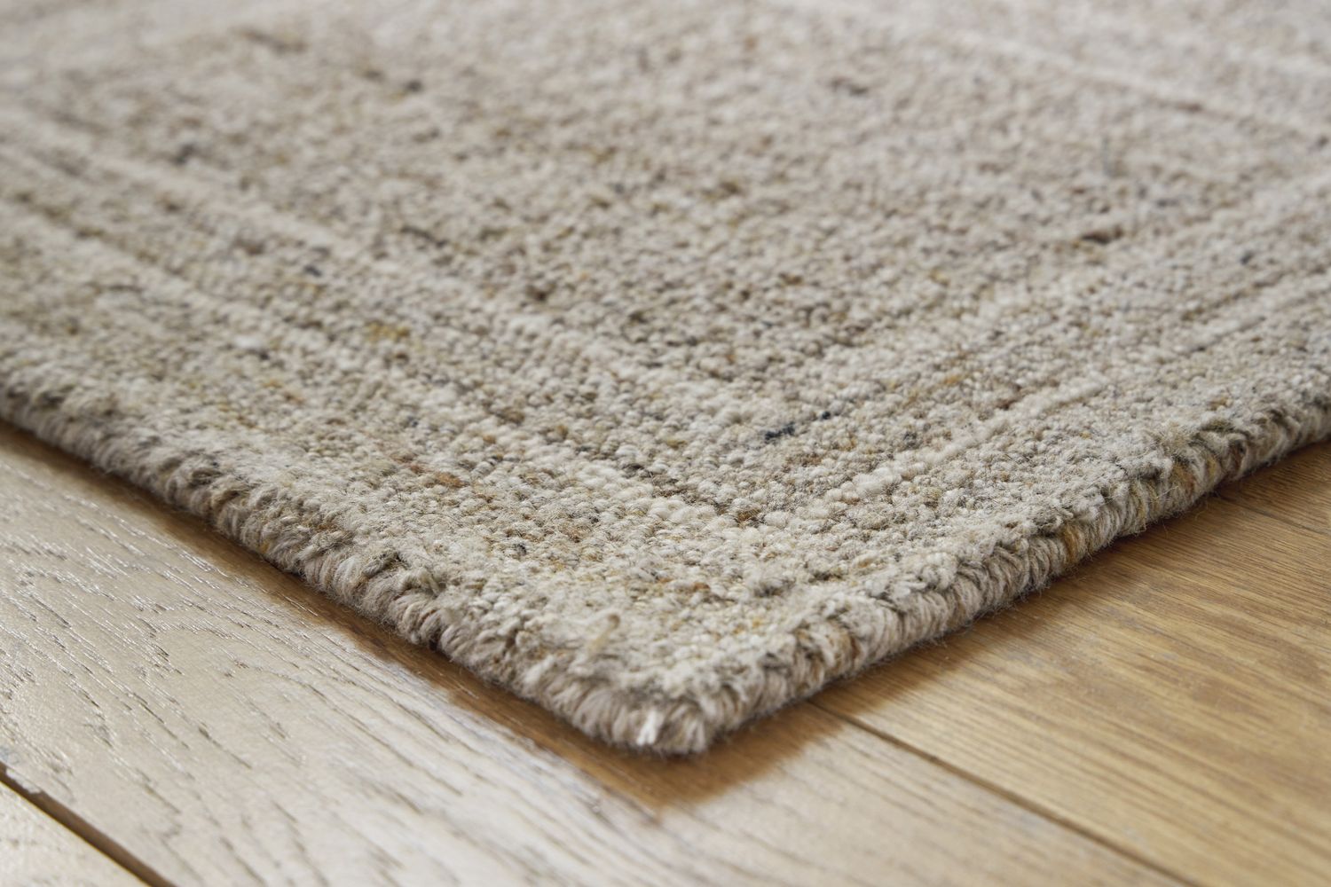 Brickburgh Large Rug In Gray and Ivory R406901