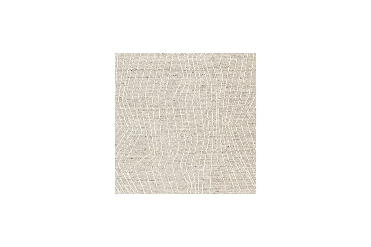 Varahill Large Rug In Gray and Ivory R406931