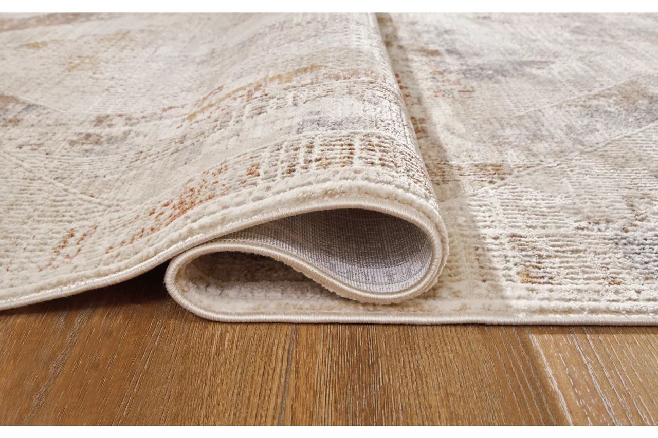 Varnwood Large Rug In Multi R407031