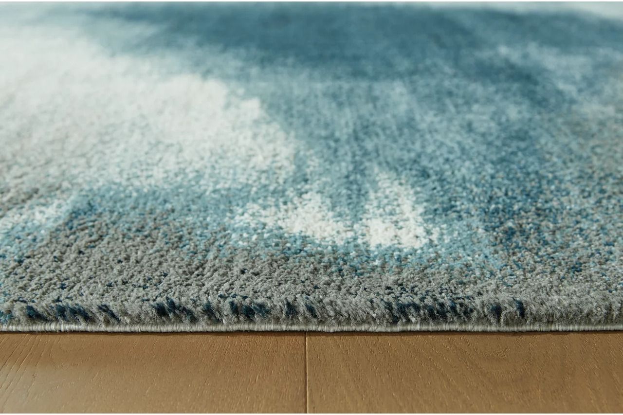 Brentward 5' x 7' Rug In Blue/Gray/Ivory R407082
