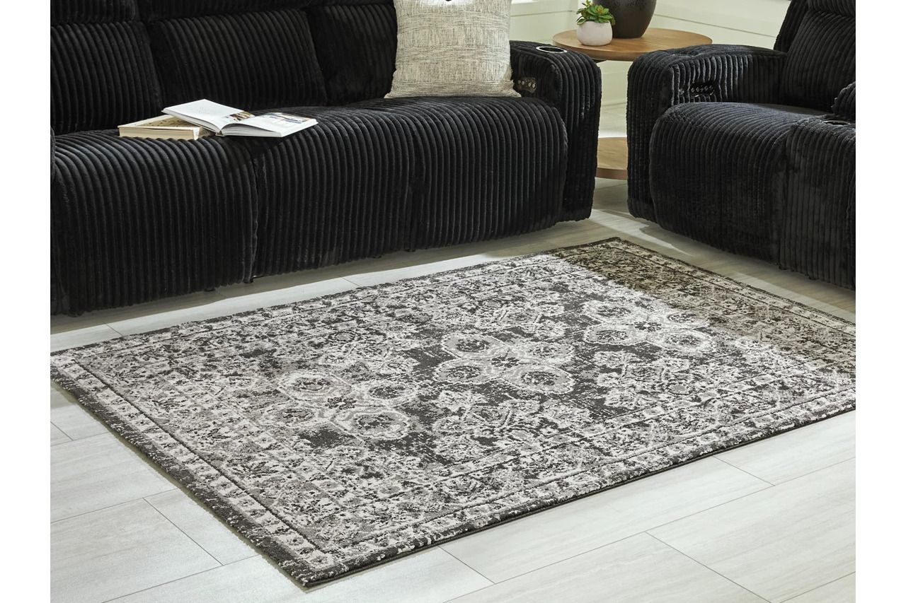 Glennisman Medium Rug In Black/Gray/Ivory R407272