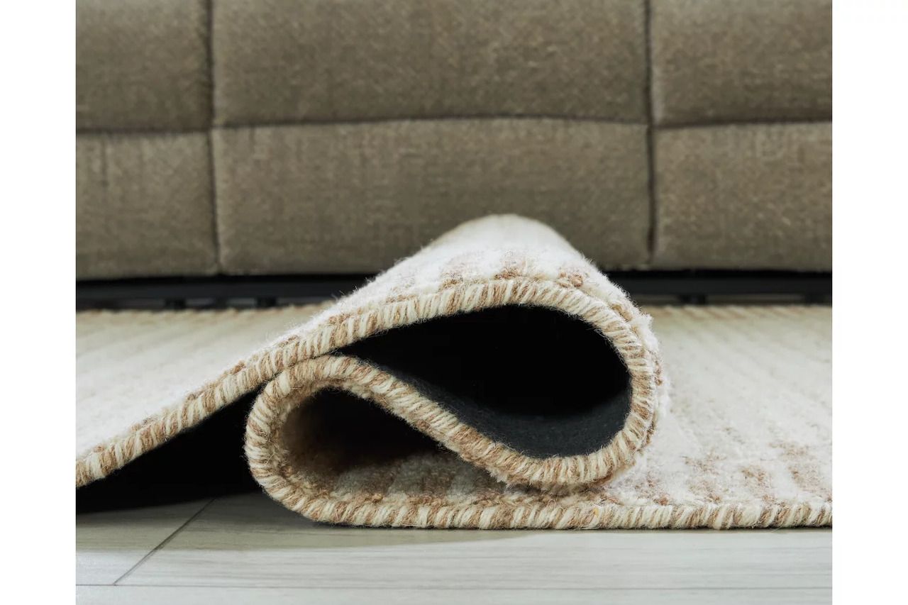 Emorymore Extra Large Rug In Brown and Beige R407300