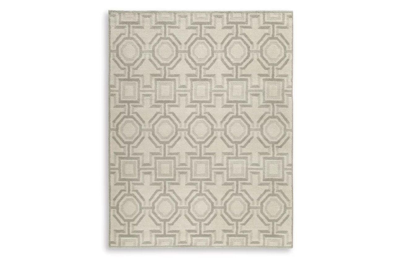 Maconville Large Rug In Gray and Ivory R407321