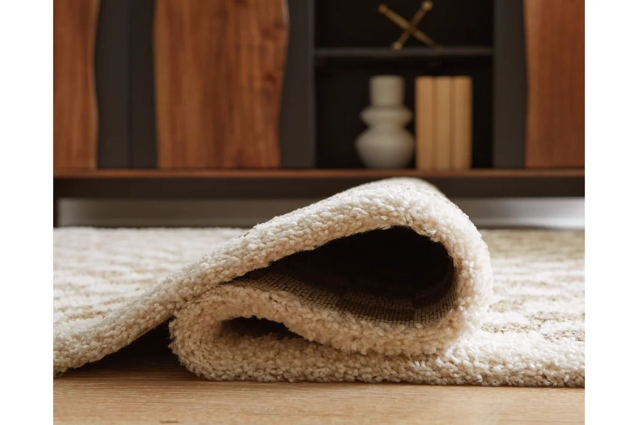 Karamen Medium Rug In Taupe/Ivory R407342