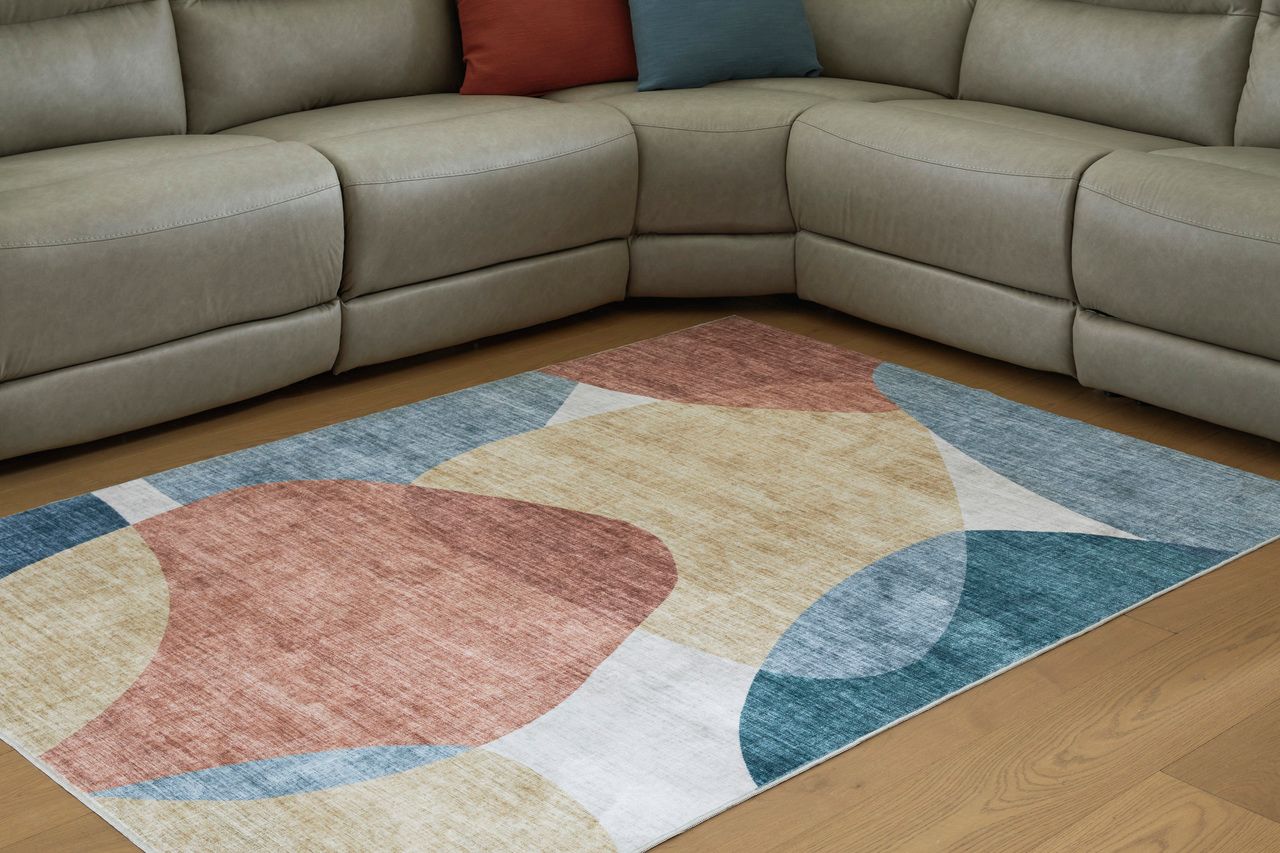 Chanleigh Washable Medium Rug In Multi R407372