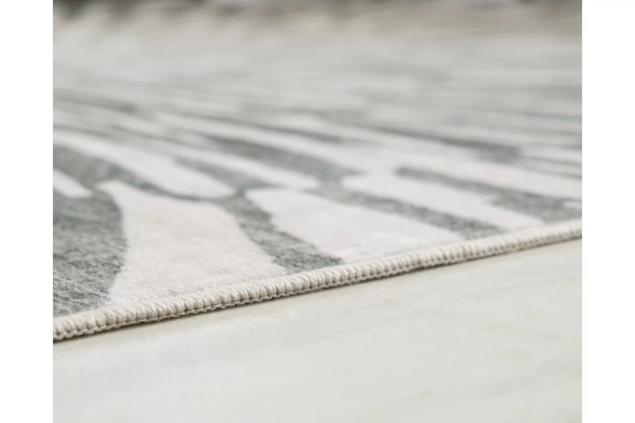 Verland Washable Medium Rug In Gray and White R407432