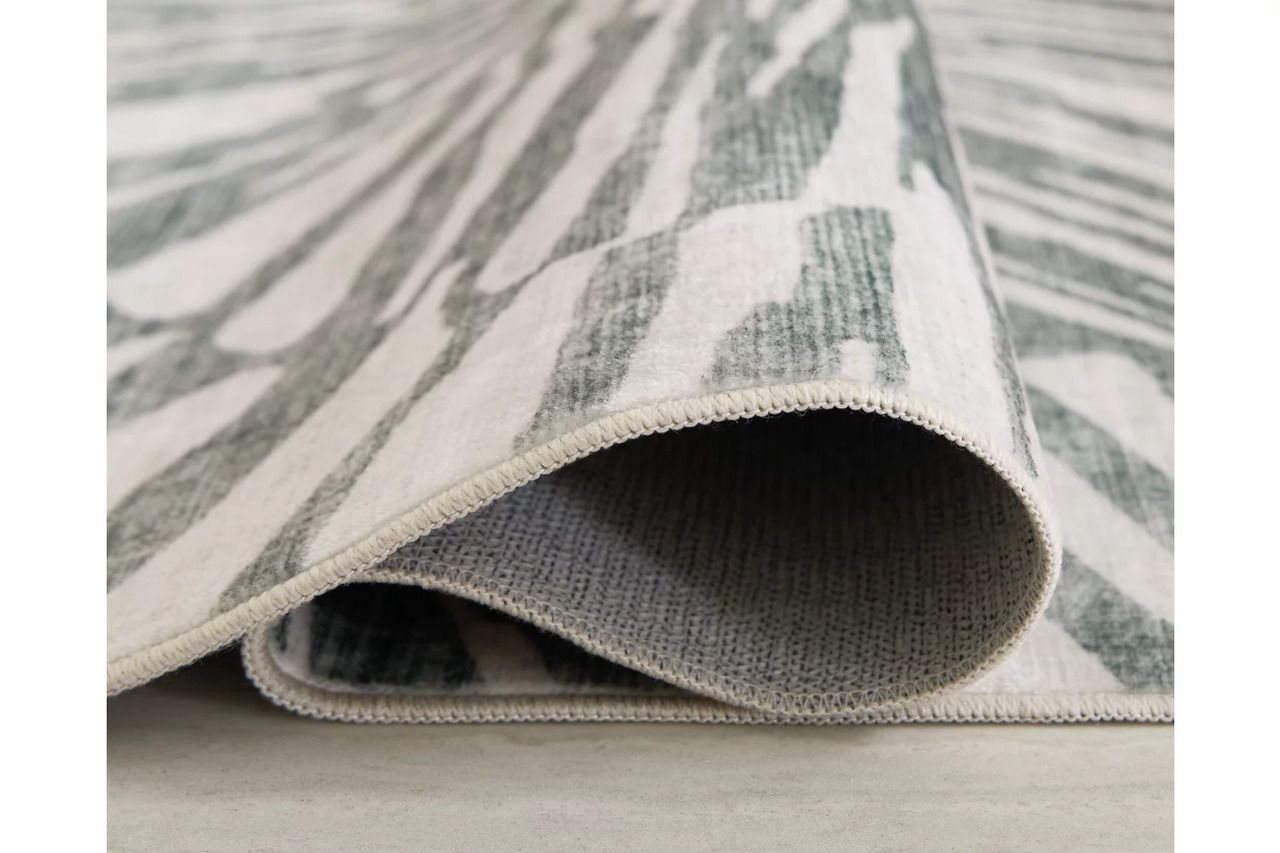 Verland Washable Medium Rug In Gray and White R407432
