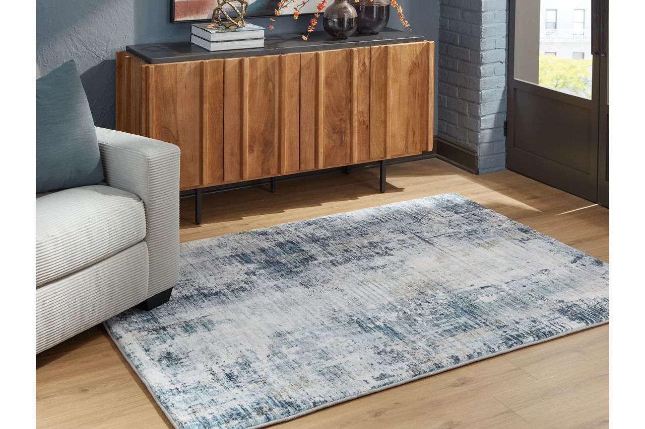 Arlenmont 5' x 7' Area Rug In Blue/White/Brown R407482