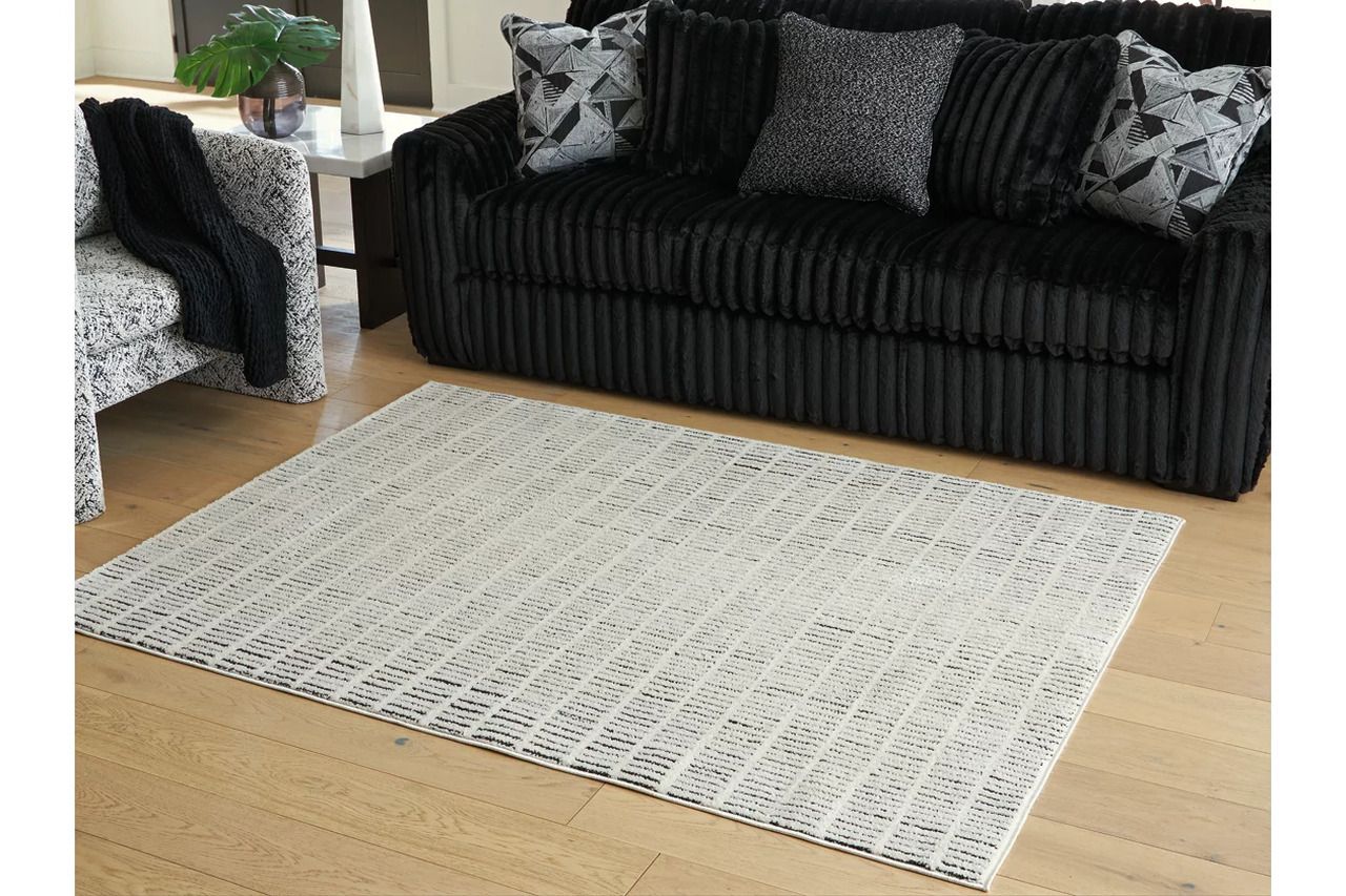 Turinwith 5'3" x 7' Area Rug In Ivory and Black R407552