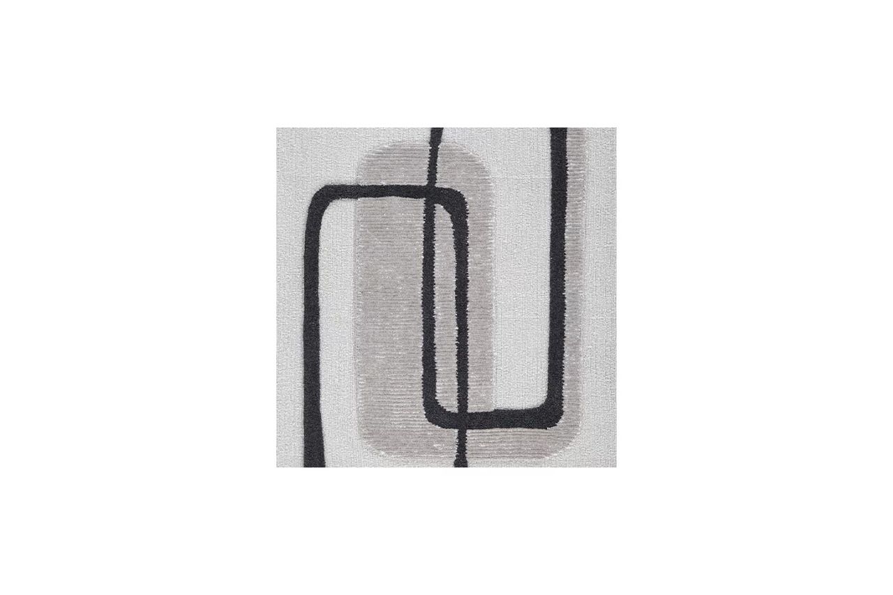 Davismour 5' x 7' Area Rug In Ivory/Taupe/Charcoal R407562