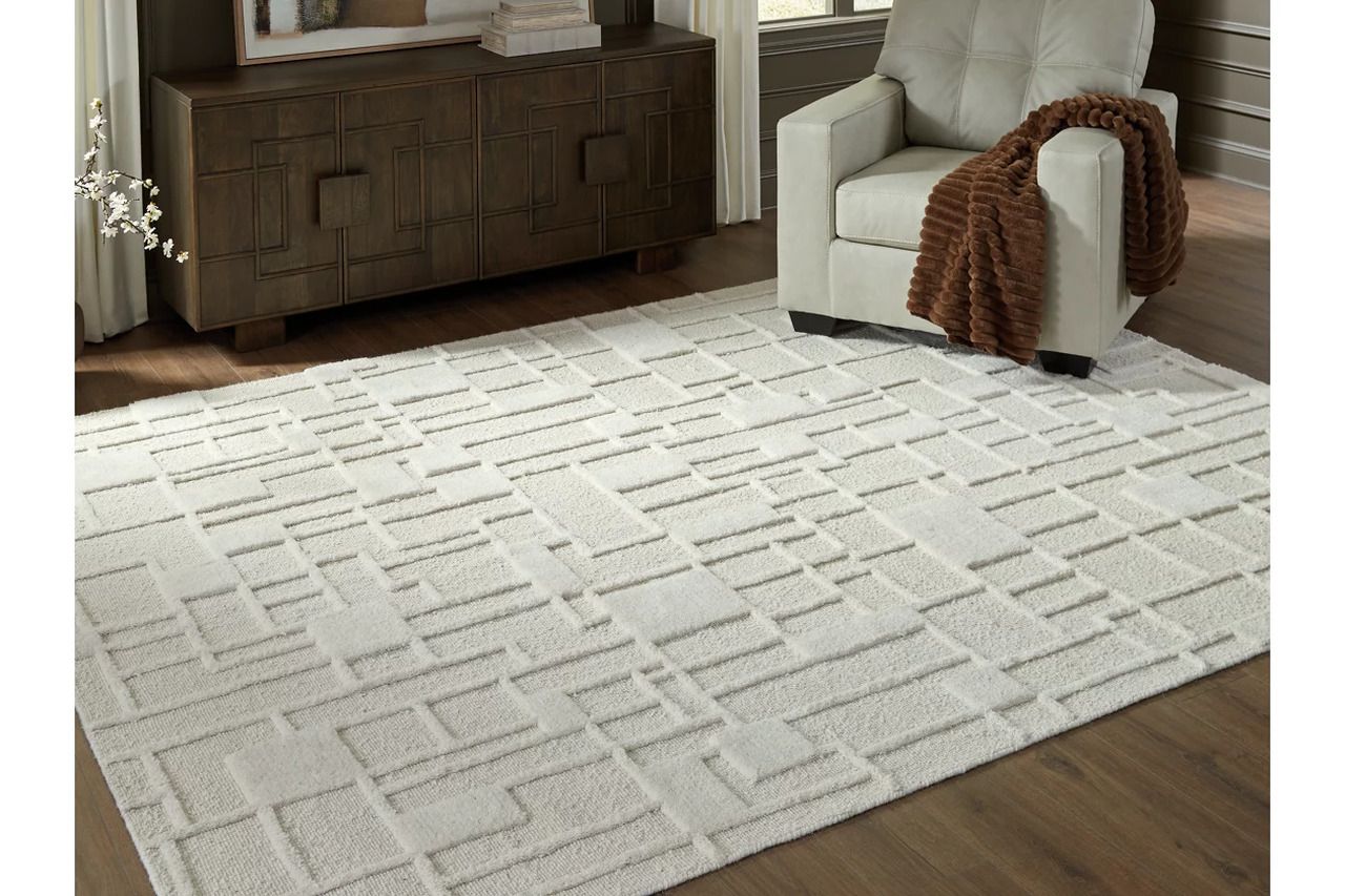 Empriss 7'8" x 10' Area Rug In Ivory R407621
