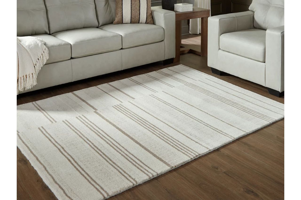 Gadence 5' x 7' Area Rug In Ivory and Tan R407642