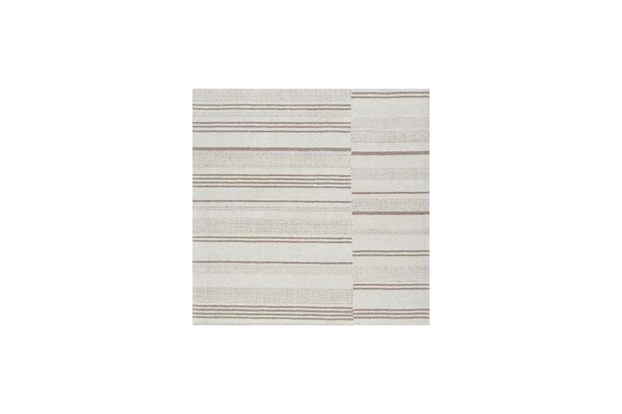 Gadence 5' x 7' Area Rug In Ivory and Tan R407642