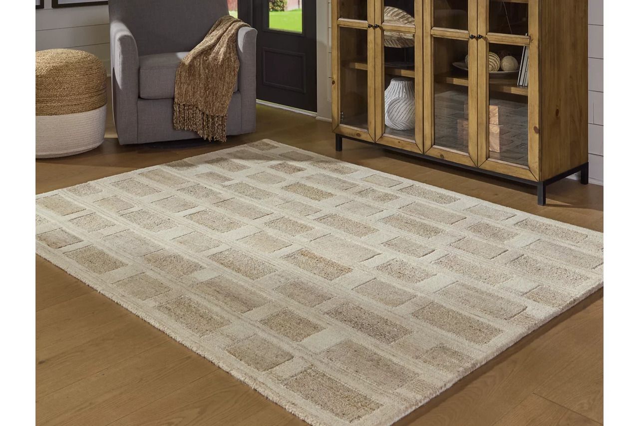 Lisgrove 5' x 7' Area Rug In Tan/Brown/White R407712