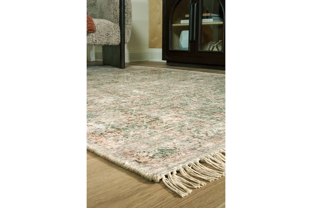 Rossbury Large Rug In Multi R407961
