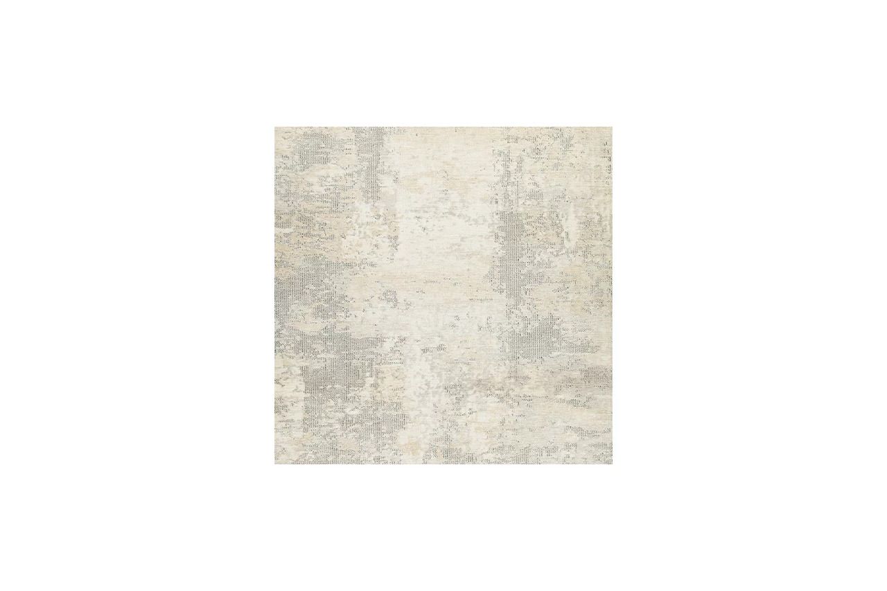 Raif Extra Large Rug In Gray and White R408080