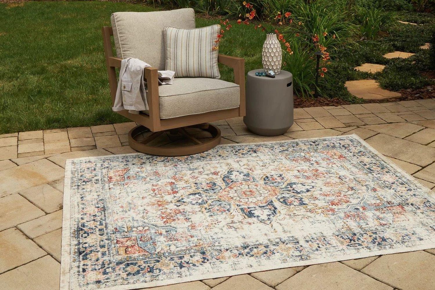 Jarrpage 8 ft x 10 ft Rug In Multi R900091