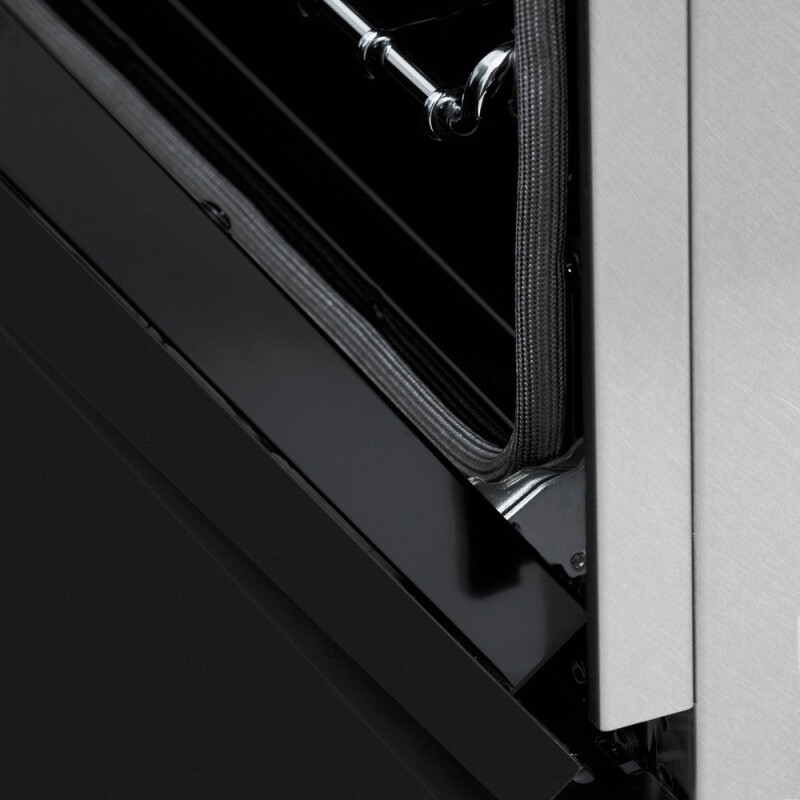 ZLINE 30 in. 4.0 cu. ft. Legacy Induction Range with 4 Element Cooktop and Electric Oven in DuraSnow® Stainless Steel and Black Matte Door (RAINDS-BLM-30) RAINDSBLM30, product image 12 of 15