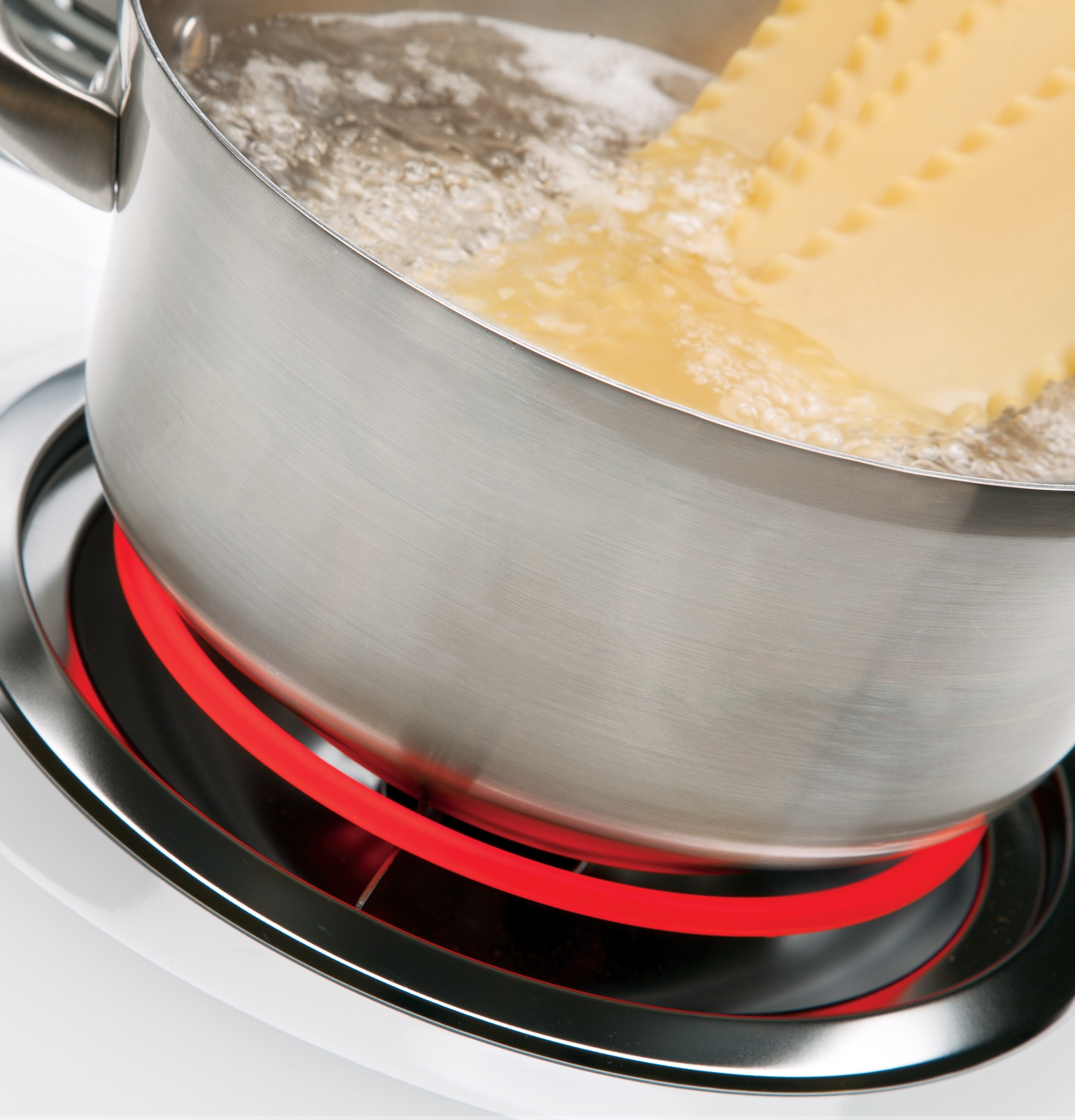 30" Free-Standing Electric Range RB525DDWW, product image 8 of 11
