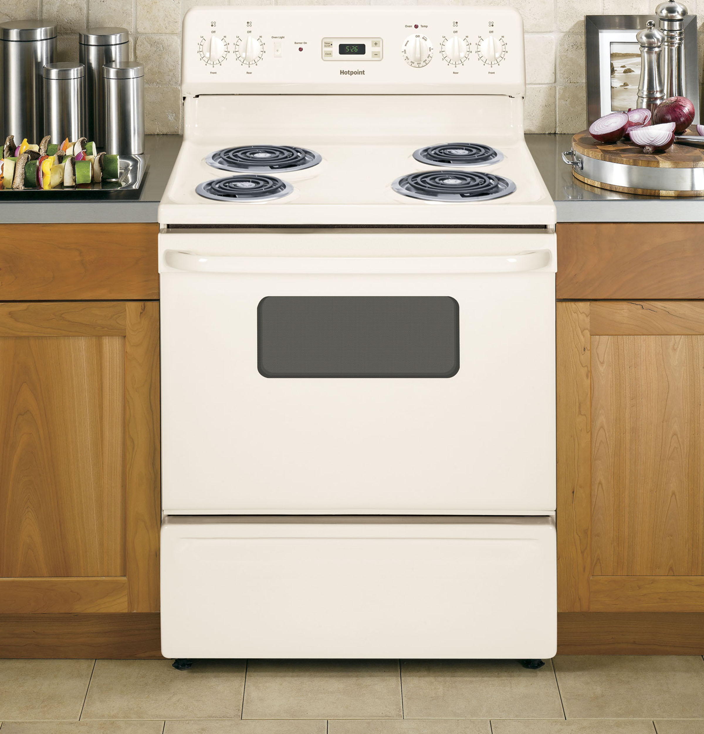 30" Free-Standing Electric Range RB526DHCC, product image 7 of 9