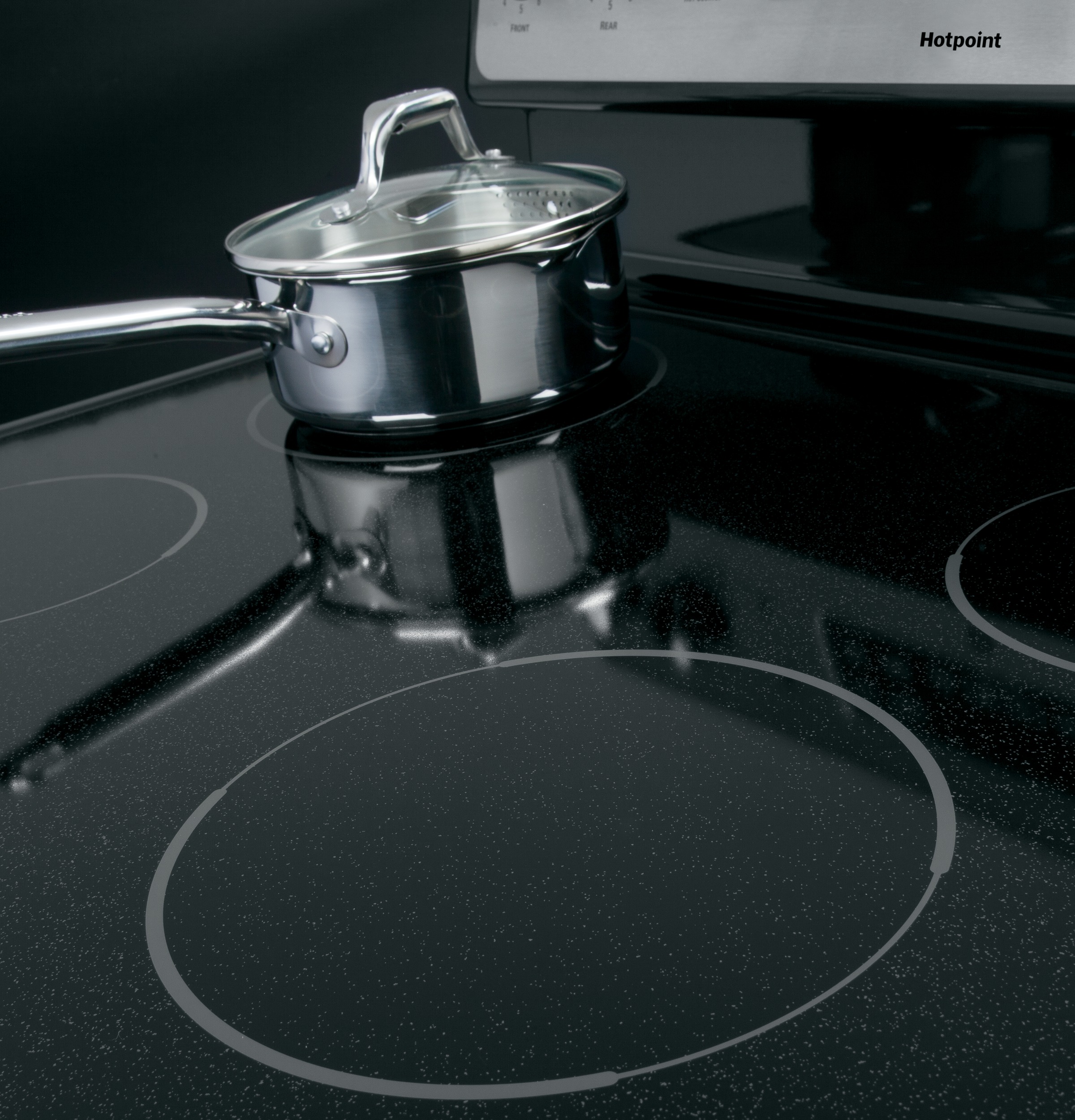30" Free-Standing Electric Range RB780RHSS, product image 5 of 11