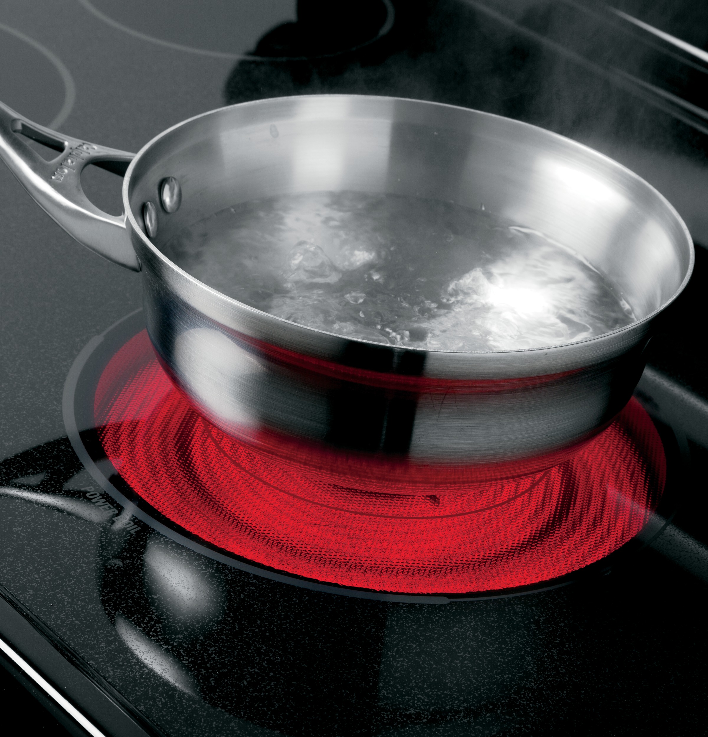 30" Free-Standing Electric Range RB790SRSA, product image 3 of 11