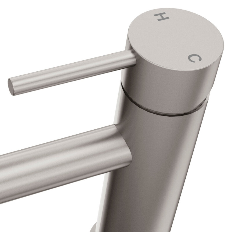 Palisades Elegant Single Handle Bath Faucet In Brushed Nickel RBCN1BFBN