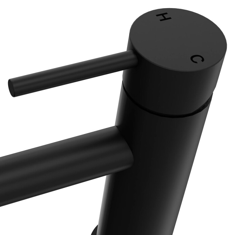 Palisades Elegant Single Handle Bath Faucet In Matte Black RBCN1BFMB