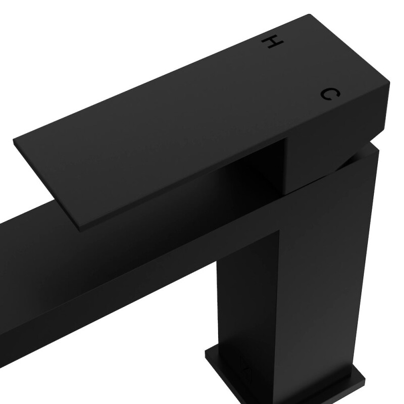 Palisades Modern Single Handle Bath Faucet In Matte Black RBCN2BFMB