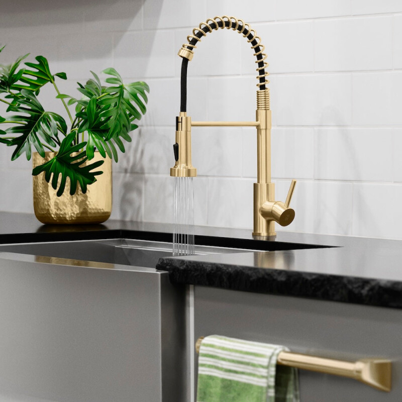 Palisades Pull Down Spring Spray Wand Kitchen Faucet In Champagne Bronze RBCN2KFCB