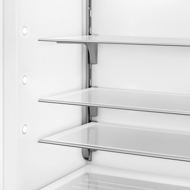 Refrigerator Universal RBMU30R