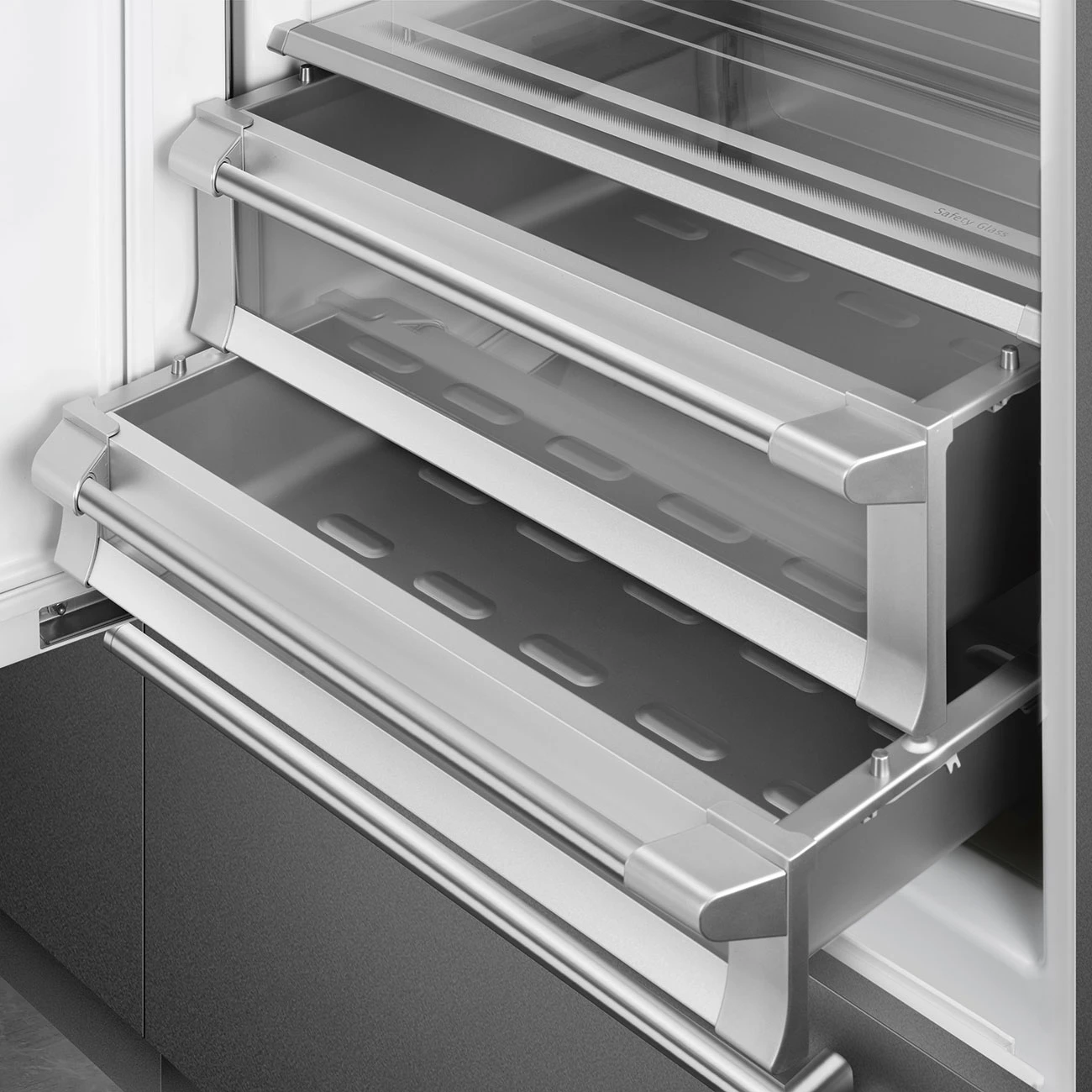 Refrigerator Universal RBMU36L