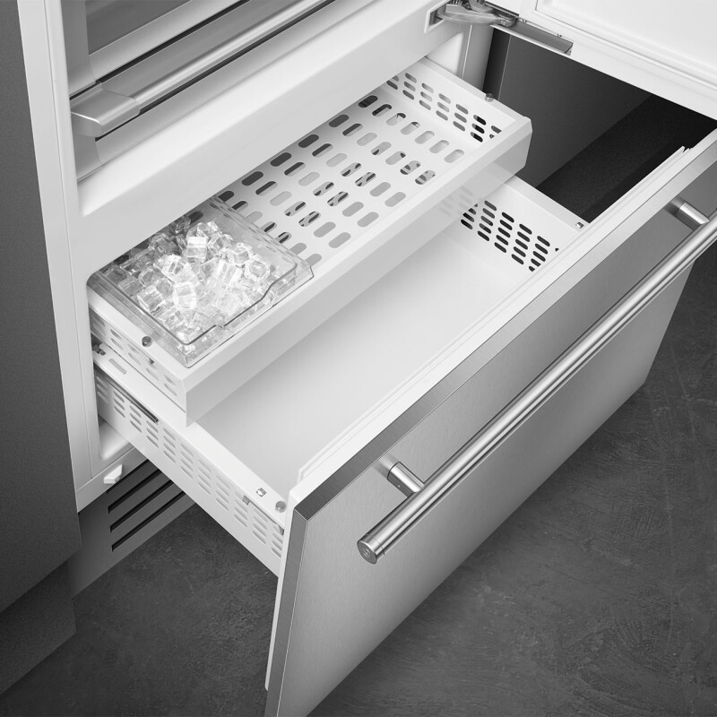 Refrigerator Universal RBMU36RX